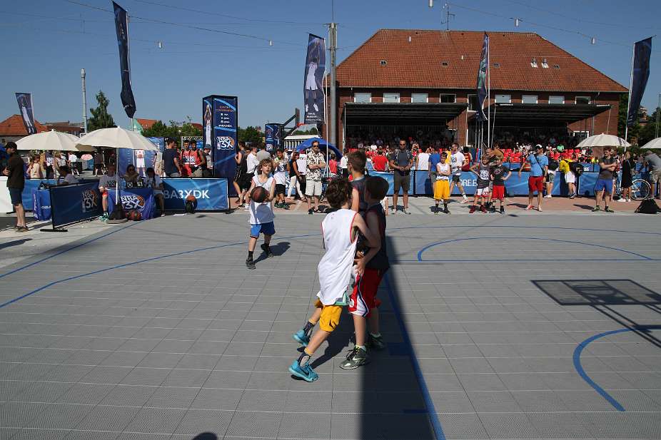 NBA_0015