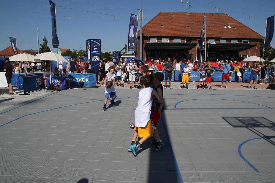 NBA_0016