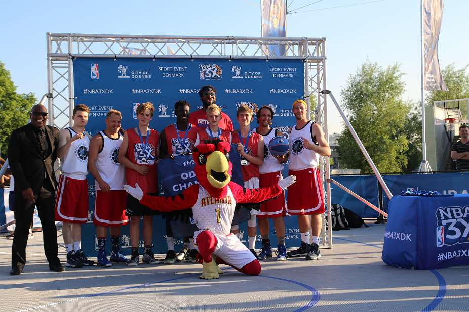 NBA_2094