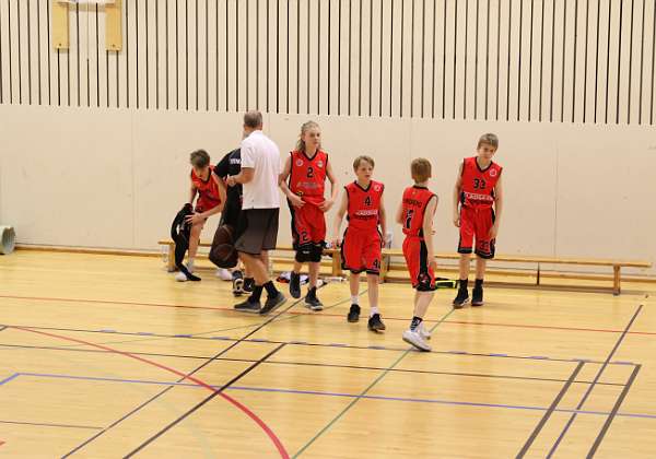 Semi final KFUM Blackebergs IK Vit 29 - 46 Gladsaxe Basketball klub